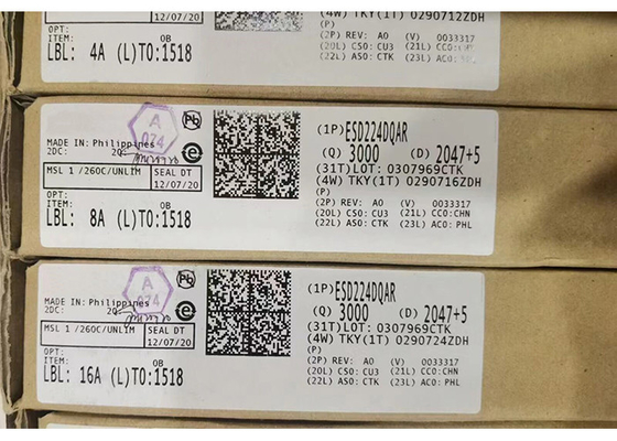 Ενοποιημένο κύκλωμα Τσιπ TVS Διόδους ESD224DQAR 4 Μικροσυσκευαστική συσκευή προστασίας ESD 4 καναλιών