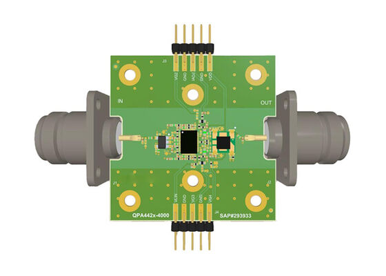 QPA4428EVB-01 Ενσωματωμένες λύσεις 75Ω 28dB Πίνακας αξιολόγησης ενισχυτή CATV