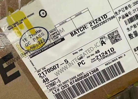 Υψηλής ταχύτητας Pluggable IO Connector με ψύκτρα και τερματισμό Press-Fit για συγκρότηση κλωβού