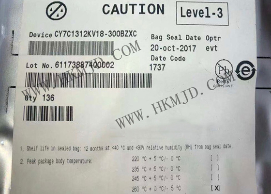 Ολοκληρωμένο κύκλωμα CY7C1312KV18-300BZXC 1.8V σύγχρονο διοχετευμένο SRAMs CY7C1312 FBGA165 μνήμης