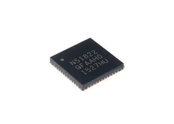 Nrf51822-qfaa-R7 η επιφάνεια ολοκληρωμένου κυκλώματος 48-VFQFN της BT τοποθετεί το ολοκληρωμένο κύκλωμα πομποδεκτών 4dBm RF