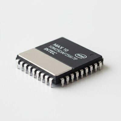 MAX 10 FPGA 10M25DAF256I7P Ολοκληρωμένο Κύκλωμα Προγραμματιζόμενης Λογικής Προγραμματιζόμενης Πύλης