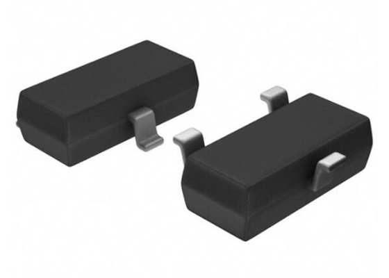 ADPL62083UR44Q Ενοποιημένο κύκλωμα Chip Εποπτικό κύκλωμα 235mW Μοναδικός τροφοδότησης οθόνες